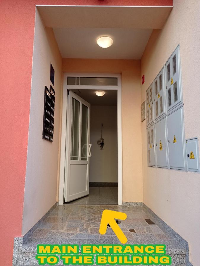 Apartment Julija *